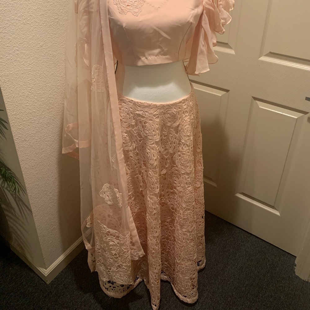 Pink sequins floral lace lehenga lehnga - Picture 6 of 12